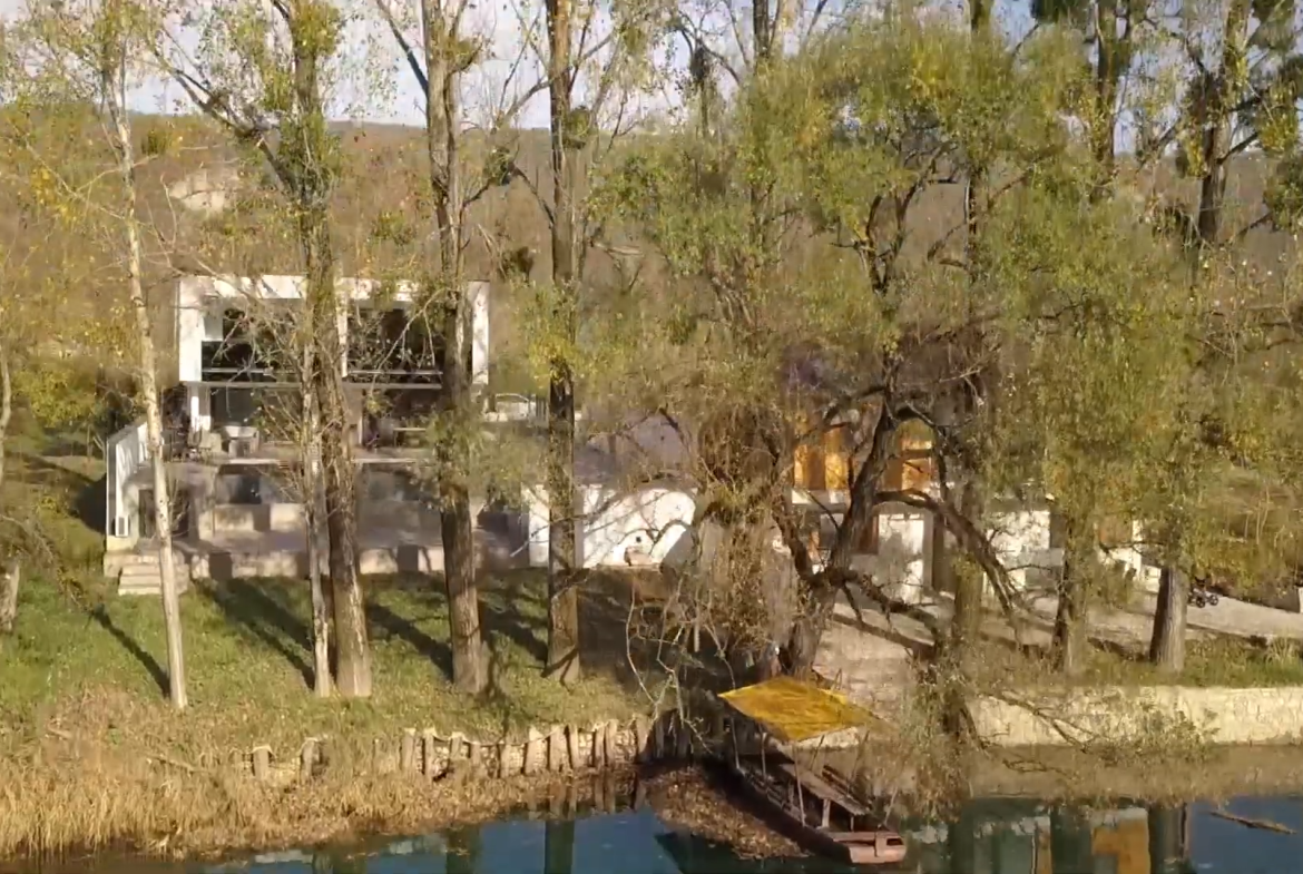 LUKSUZNA VILA „RELAX HOUSE“ BIHAĆ